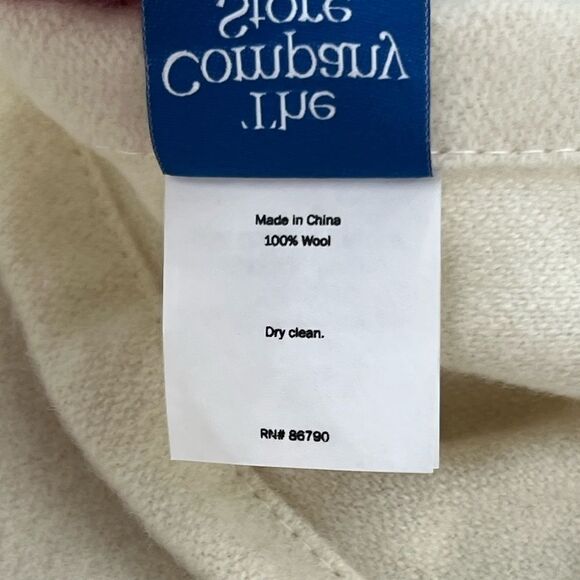 New The Company Store
Legends Luxury Lambswool Ivory Throw Blanket - Picture 3 of 7